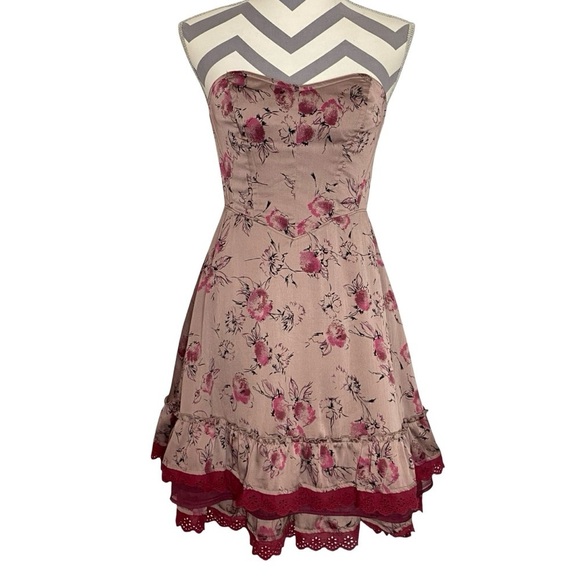 Free People Dresses & Skirts - Free People Vintage Dress Womens Size 0 XS Y2K Corset Top Ruffle Hem Satin Tan